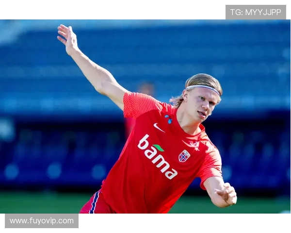 米兰今日训练动态恩昆库与奇克进行单独训练埃斯图皮尼安正在接受治疗